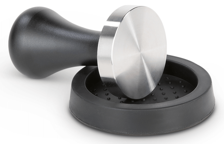 KitchenBoss Espresso-Tamper – 53 Mm, Edelstahlbasis Mit Walnussholz-Griff – Mit Lasergravierter Markierungslinie Für Gleichmäßiges Stampfen